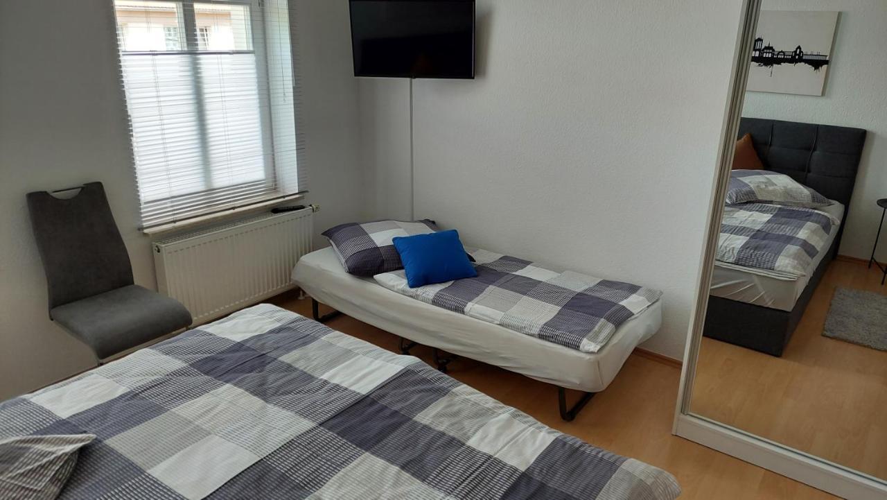 Neu! Ferienwohnung In Erfurt Esterno foto
