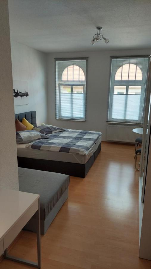 Neu! Ferienwohnung In Erfurt Esterno foto