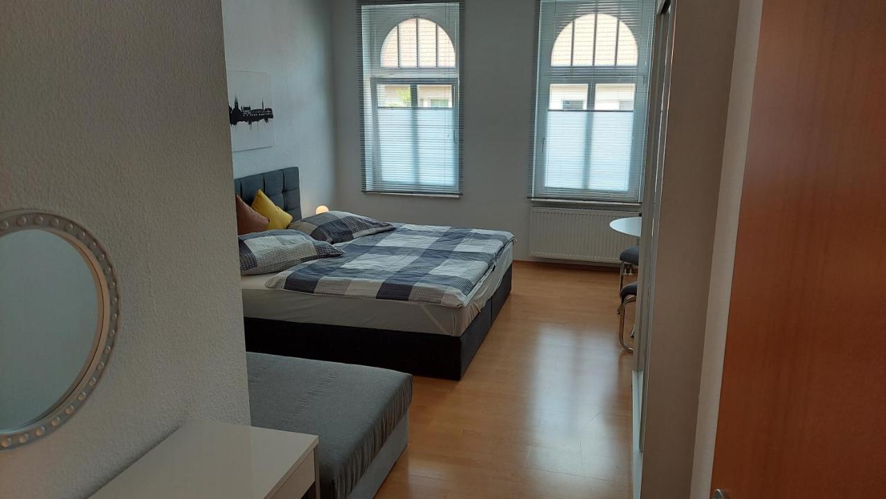 Neu! Ferienwohnung In Erfurt Esterno foto