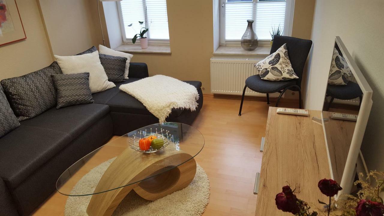 Neu! Ferienwohnung In Erfurt Esterno foto