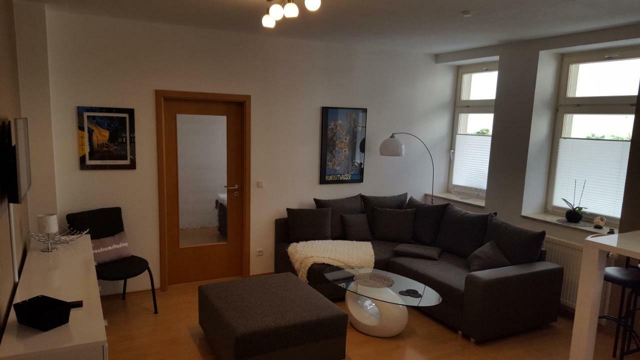Neu! Ferienwohnung In Erfurt Esterno foto