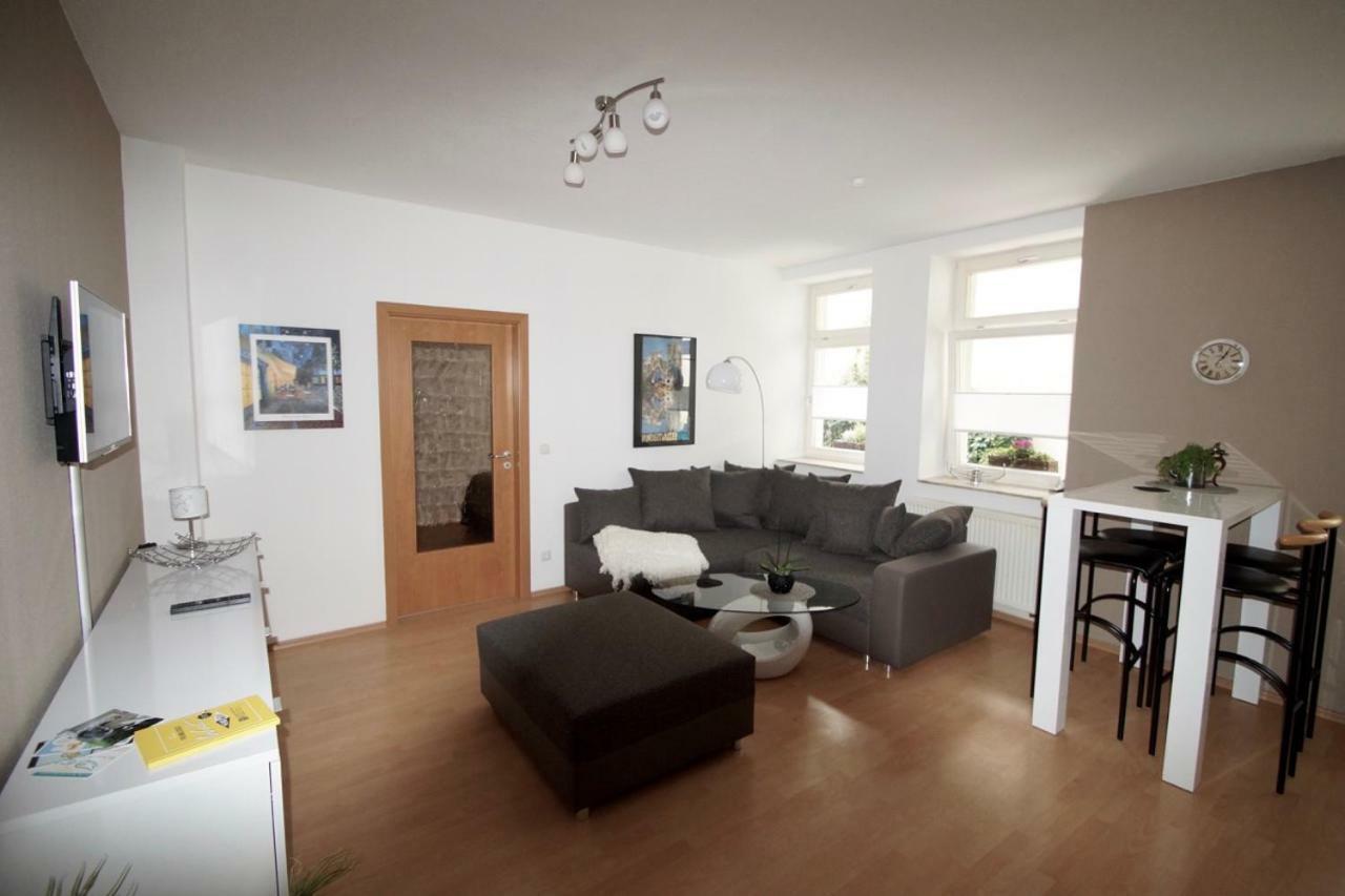 Neu! Ferienwohnung In Erfurt Esterno foto