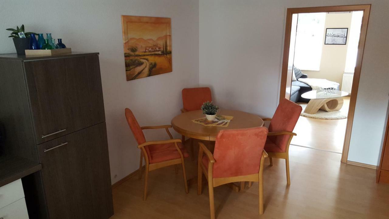 Neu! Ferienwohnung In Erfurt Esterno foto