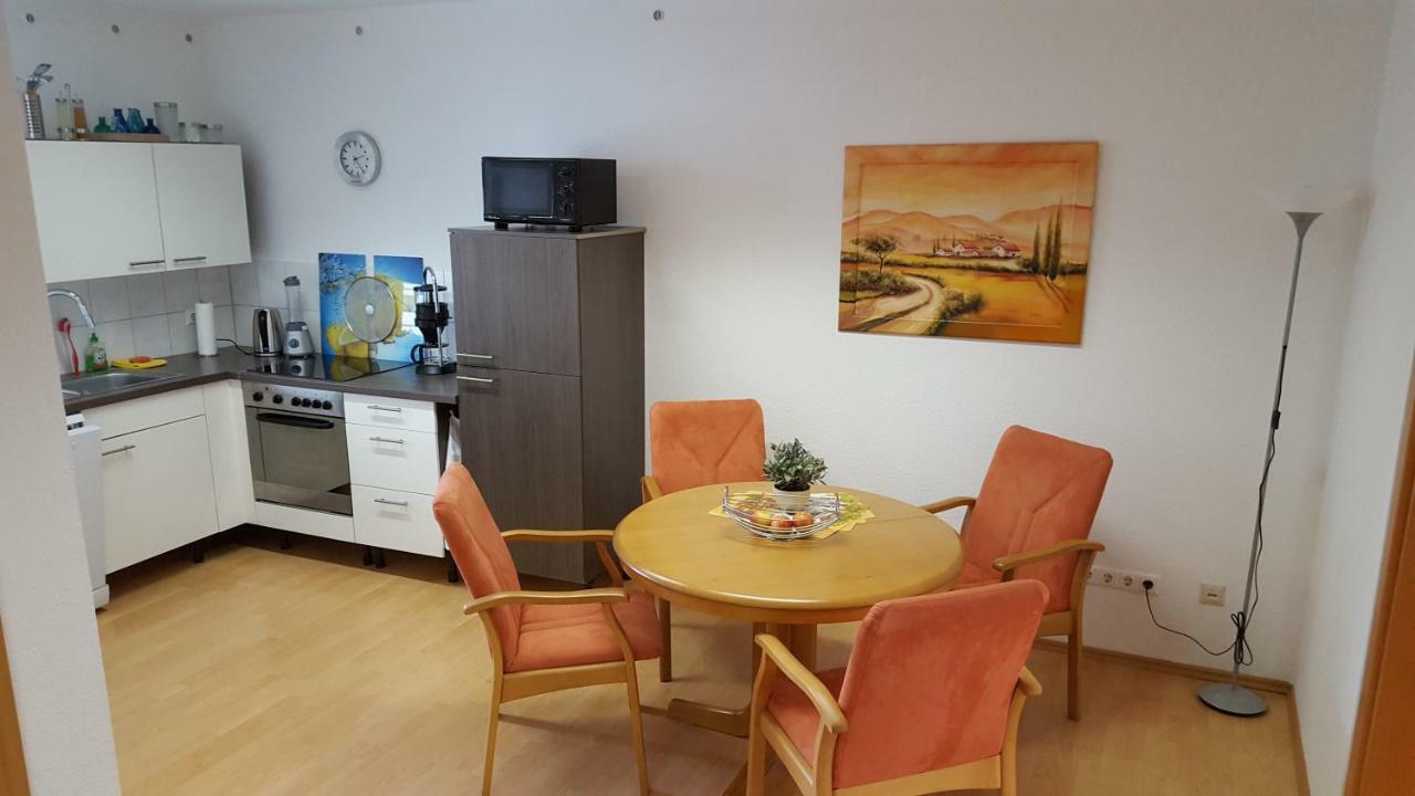 Neu! Ferienwohnung In Erfurt Esterno foto